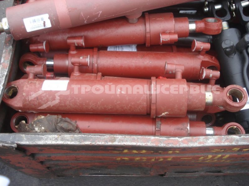 Гидроцилиндр грейфера ЦГ-80.40х320.22-01 (ПЭК-36.000) Гидроцилиндр грейфера ЦГ-80.40х320.22-01 (ПЭК-36.000)
